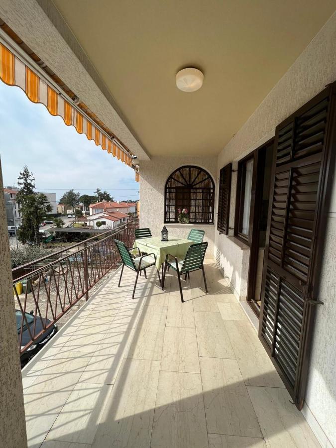 Apartman Bruna 1 Poreč Exterior foto